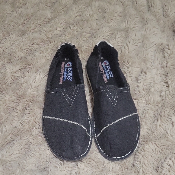 BOBS Black Slip-On Shoes with White Stitching SZ 7.5 - Picture 1 of 5